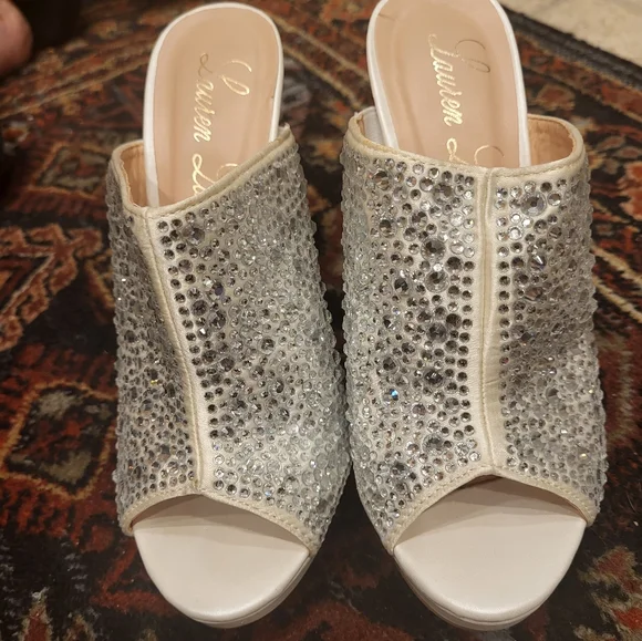 Dressy pumps - Picture 7 of 7